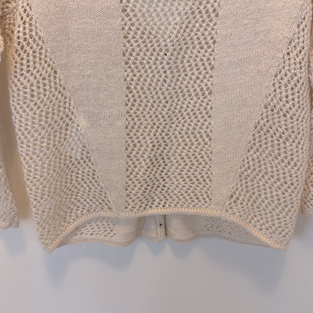 Lucky Brand Women's Cream Sweater - Picture 5 of 13